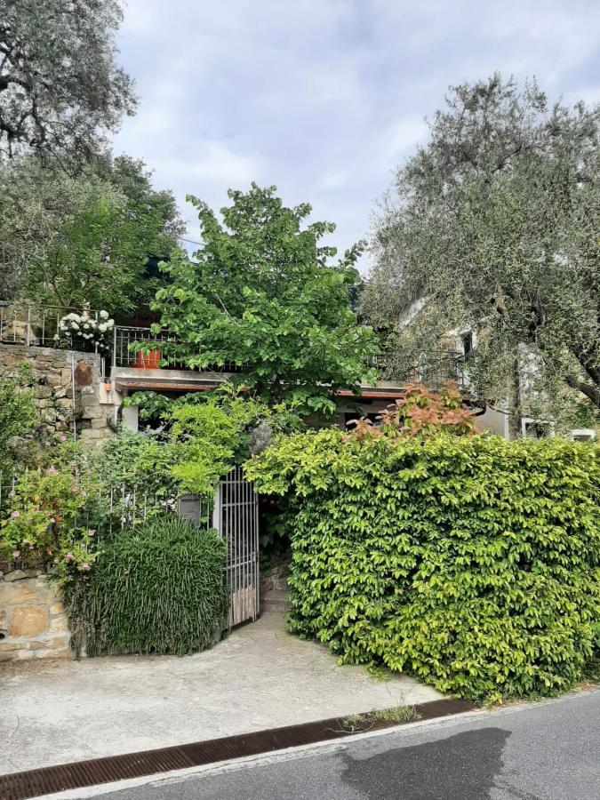 La Casa Di Elda Appartement San Remo Buitenkant foto